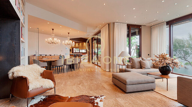 Preciosa villa en primera línea de mar en Mallorca en venta