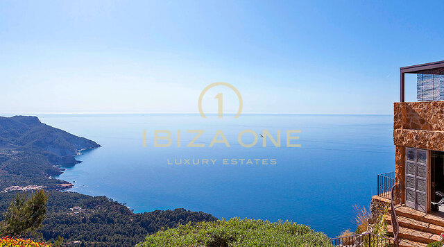 Luxury finca by the sea in Mallorca for sale