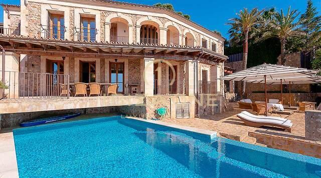 Finca de luxe en bord de mer à Majorque à vendre