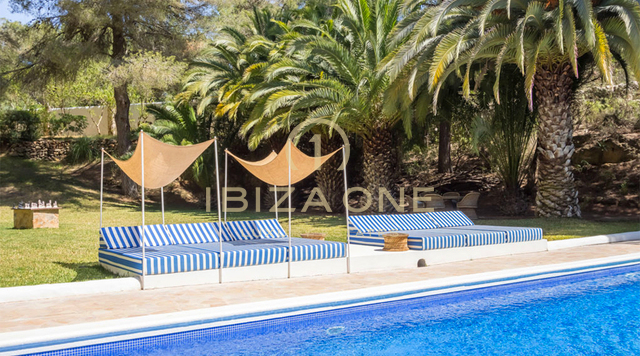 Geweldige moderne luxe villa met gastenverblijf omgeven door natuur te koop, Ibiza - luxe huizen te huur, Ibiza
