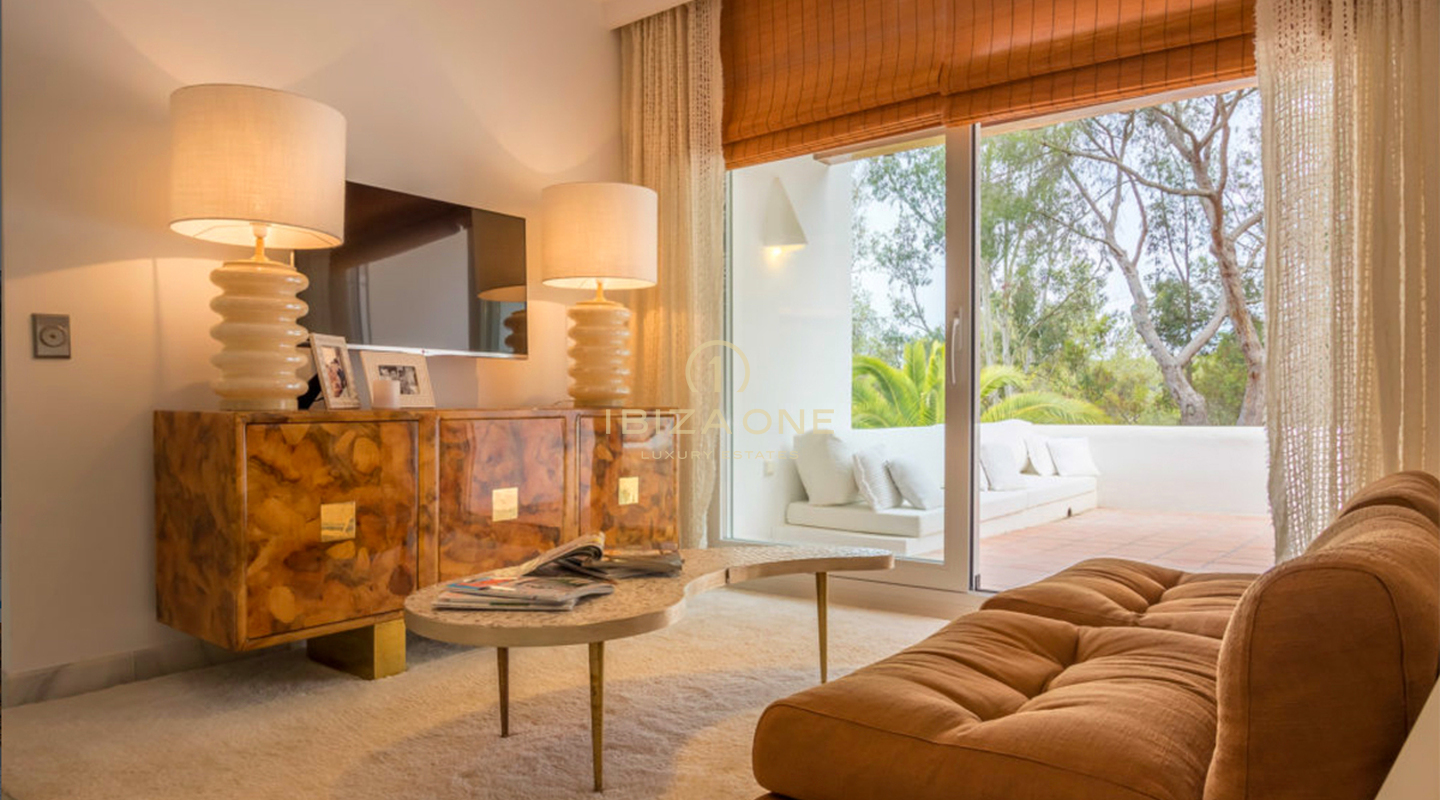 Grande villa di lusso contemporanea con guest house immersa nella natura in vendita, Ibiza - case di lusso in affitto, Ibiza