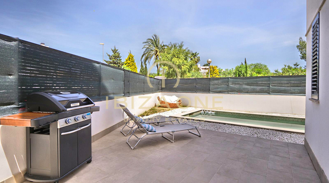 Neu gebautes Apartment mit privat Pool zum Verkauf