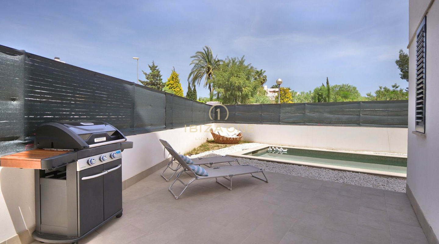 Neu gebautes Apartment mit privat Pool zum Verkauf