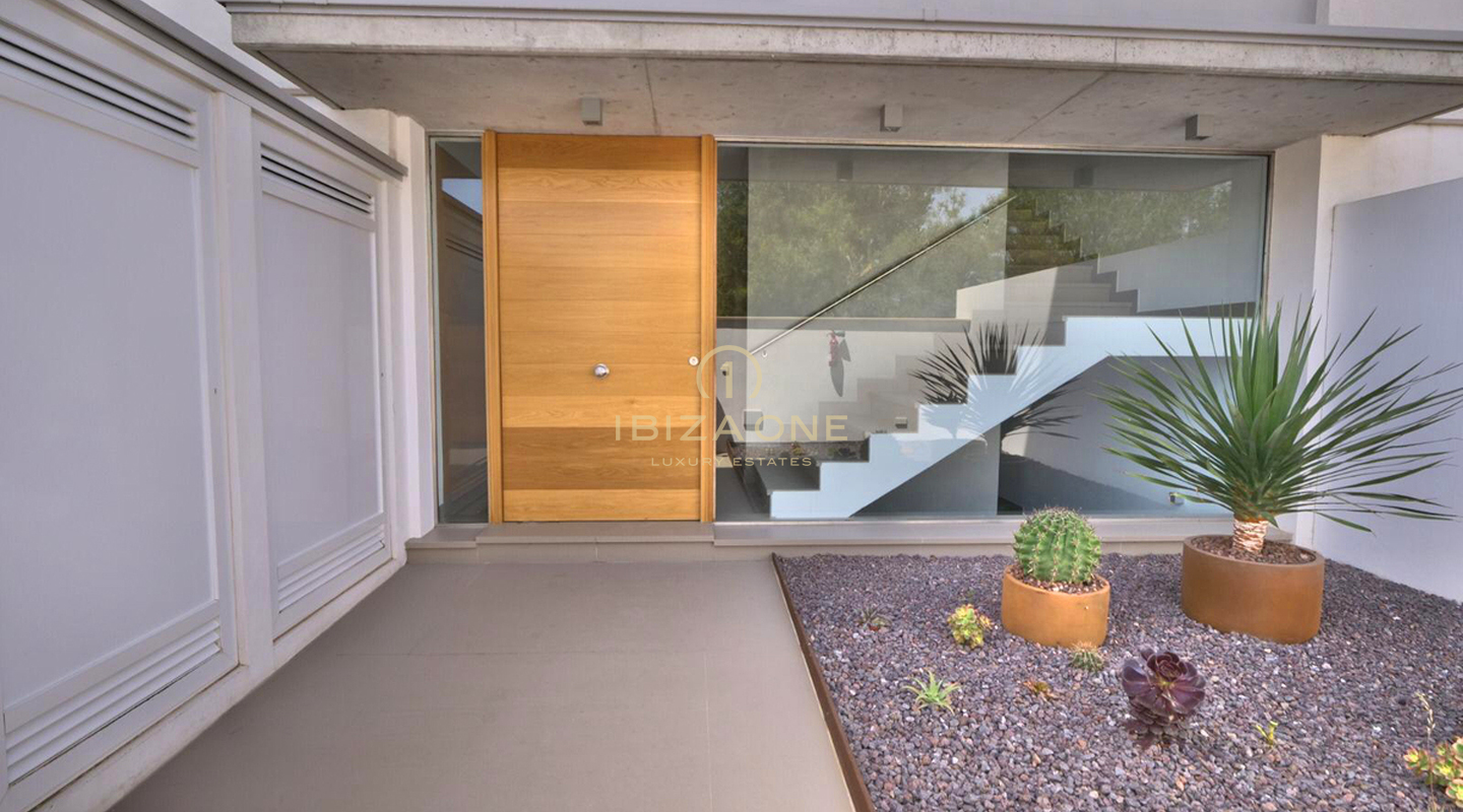 Neu gebautes Apartment mit privat Pool zum Verkauf