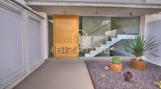 Neu gebautes Apartment mit privat Pool zum Verkauf