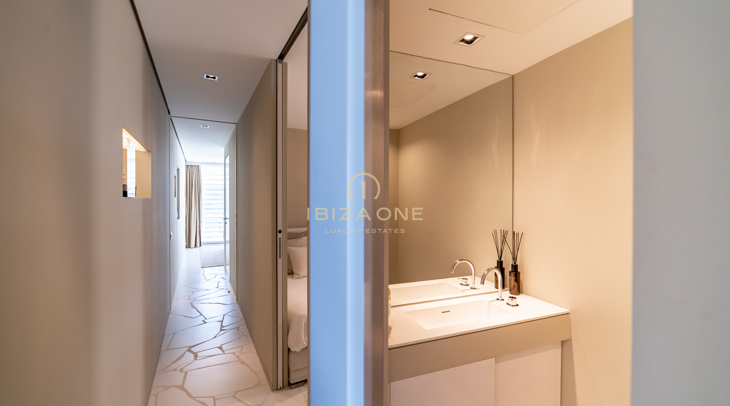 Moderne Luxuswohnung zum Verkauf in Las Boas mit Blick auf die Altstadt, Ibiza