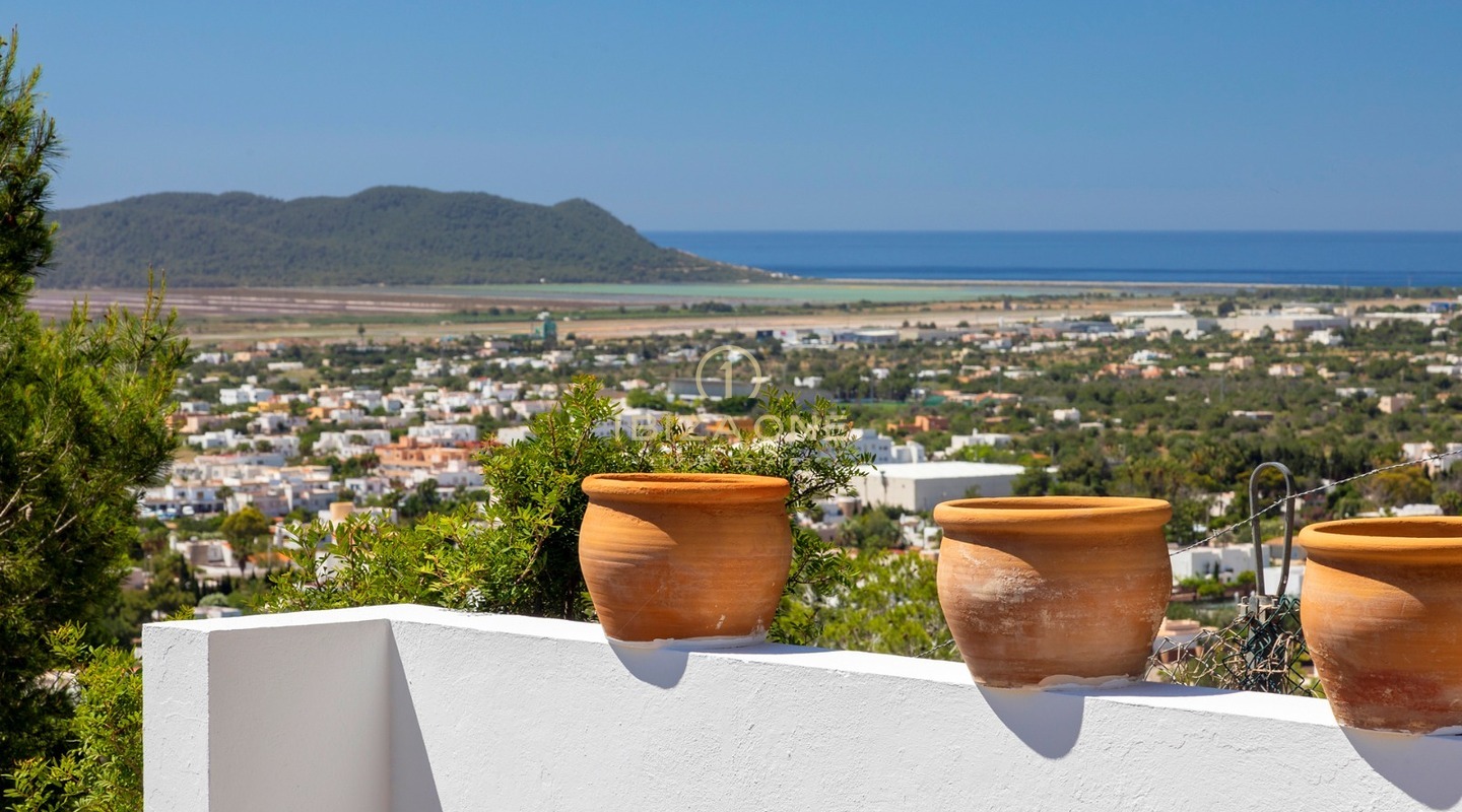 Excepcional villa de lujo con excelentes vistas al mar, Ibiza ciudad y Formentera a la venta