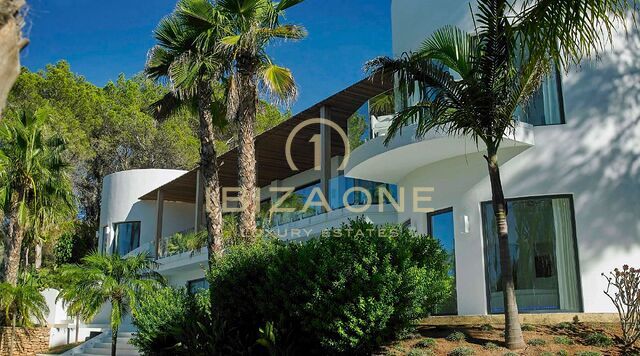 Außergewöhnliches Luxusanwesen mit zwei Villen, zwei privaten Pools und Panoramablick auf das Meer in San Agustín, Ibiza zu verkaufen