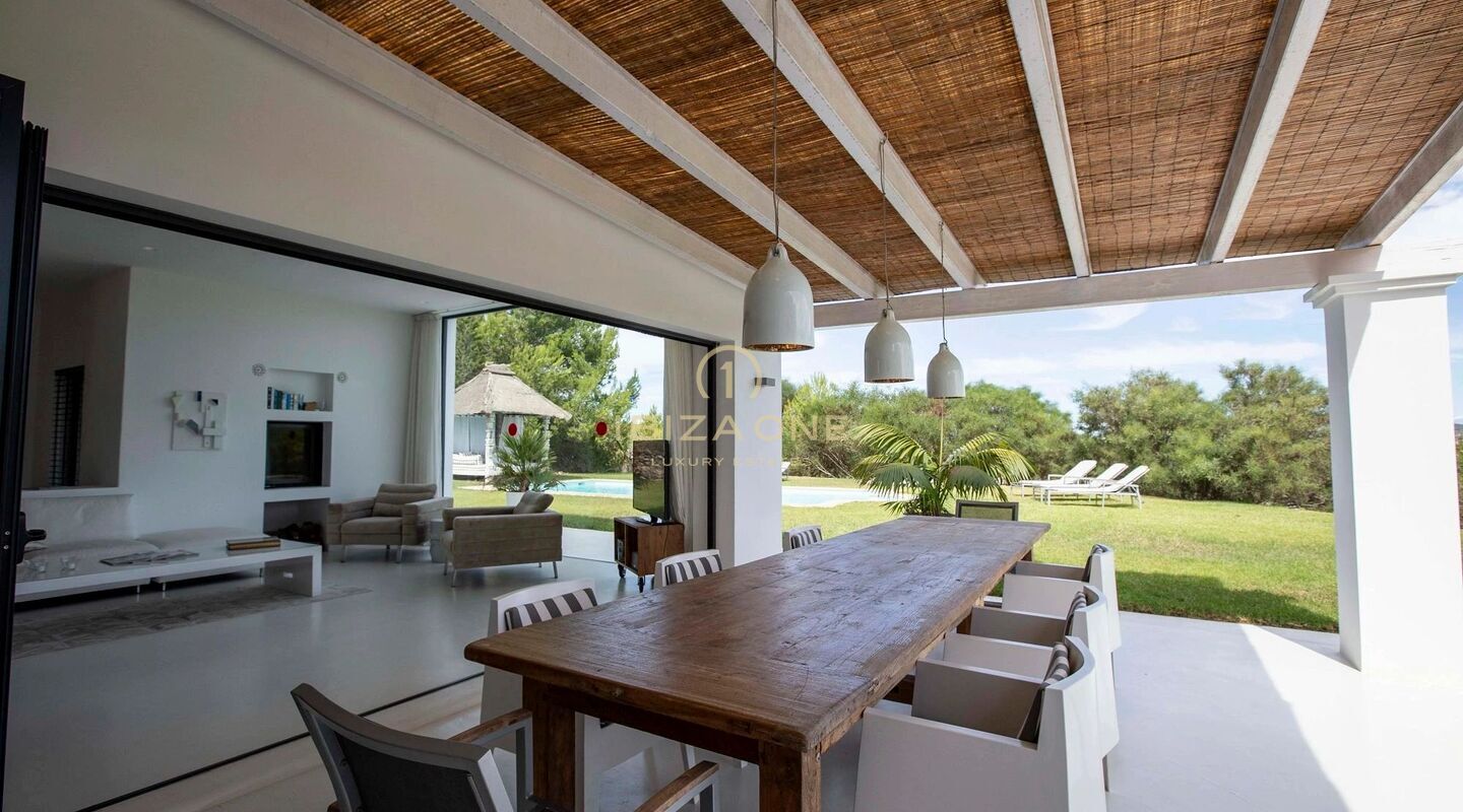 Außergewöhnliches Luxusanwesen mit zwei Villen, zwei privaten Pools und Panoramablick auf das Meer in San Agustín, Ibiza zu verkaufen