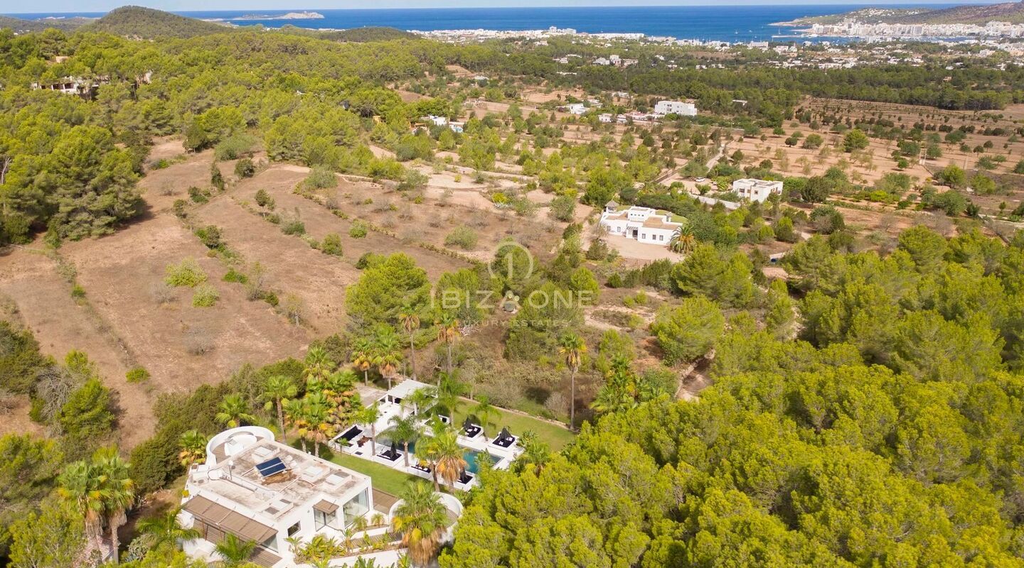 Eccezionale tenuta di lusso composta da due ville con due piscine private e vista panoramica sul mare in vendita a San Agustín, Ibiza