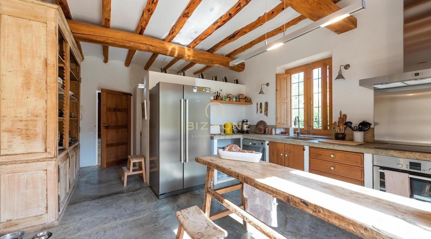 Beautiful finca with rental license for sale
