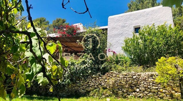Herrliche Finca mit 2 Gästehäusern, Meerblick und touristischer Vermietlizenz zum Verkauf