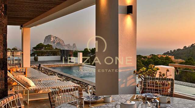 Brandneue Villa mit magischem Blick auf das Meer und Es Vedra zu verkaufen