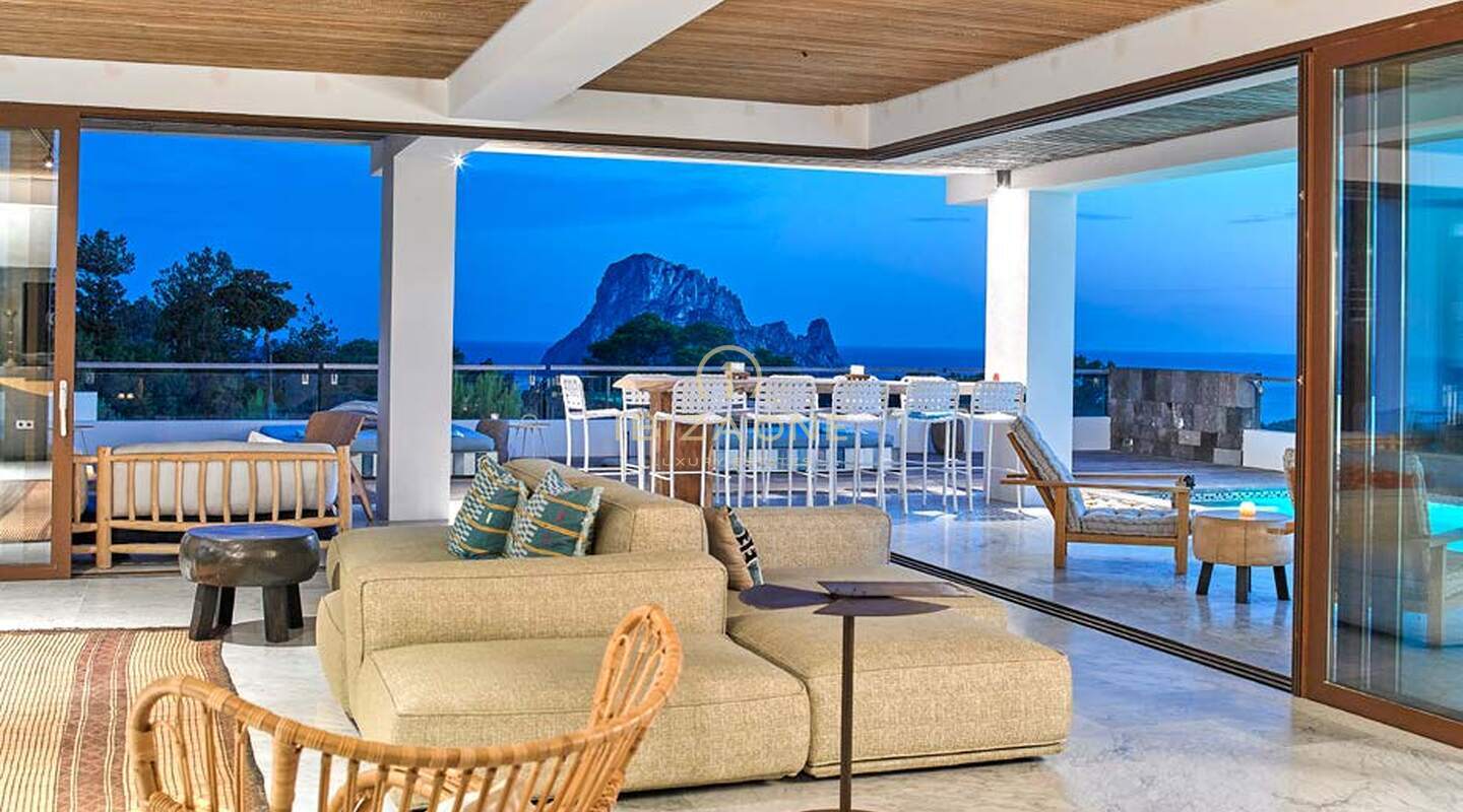 Brand new villa with magical view to the sea and Es Vedra for sale