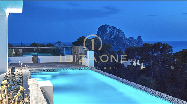 Brand new villa with magical view to the sea and Es Vedra for sale