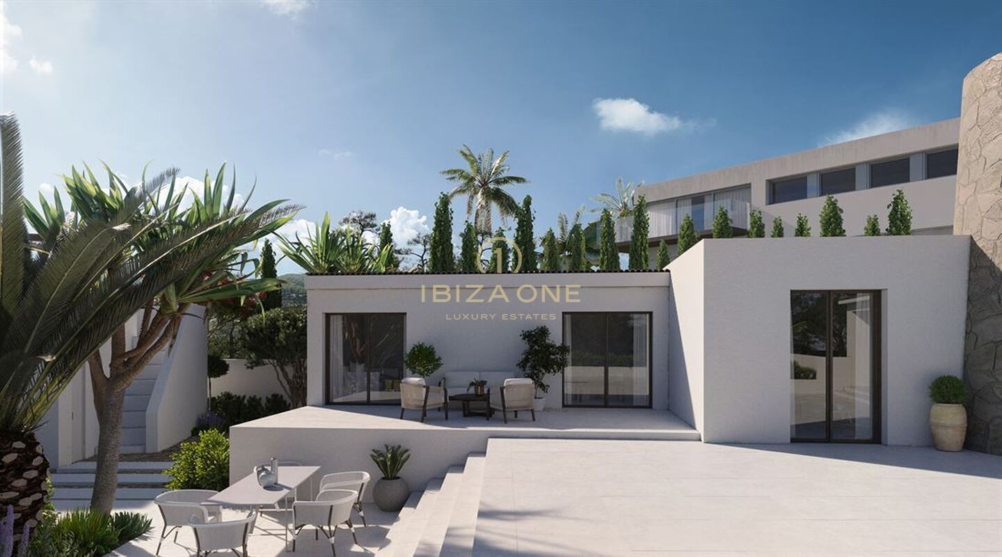Proprietà di lusso modernizzata con guest house e vista mare in vendita, Ibiza