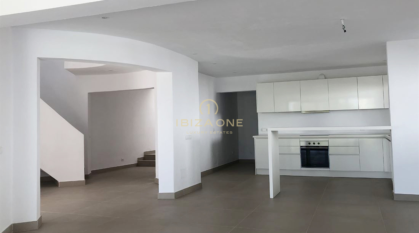 Modernized luxury property with guest house and sea views for sale, Ibiza