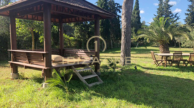 Gran propiedad cerca de la playa en venta