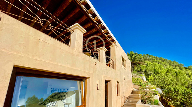 Adembenemende zeezichten en schitterende zonsondergangen – Charmante villa met zoutwaterzwembad en toeristische vergunning te koop, Ibiza - Adembenemende zeezichten en schitterende zonsondergangen – Charmante villa met zoutwaterzwembad en toeristische vergunning te huur, Ibiza