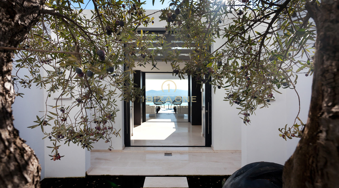 Award-winning luxury villa near Ibiza town with sea views for rent, Ibiza - Award-winning luxury villa near Ibiza town with sea views for rent, Ibiza