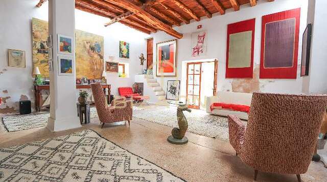 Authentieke finca met groot perceel nabij Ibiza stad te koop