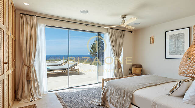 Wonderful first line villa with sea access and private beach for sale