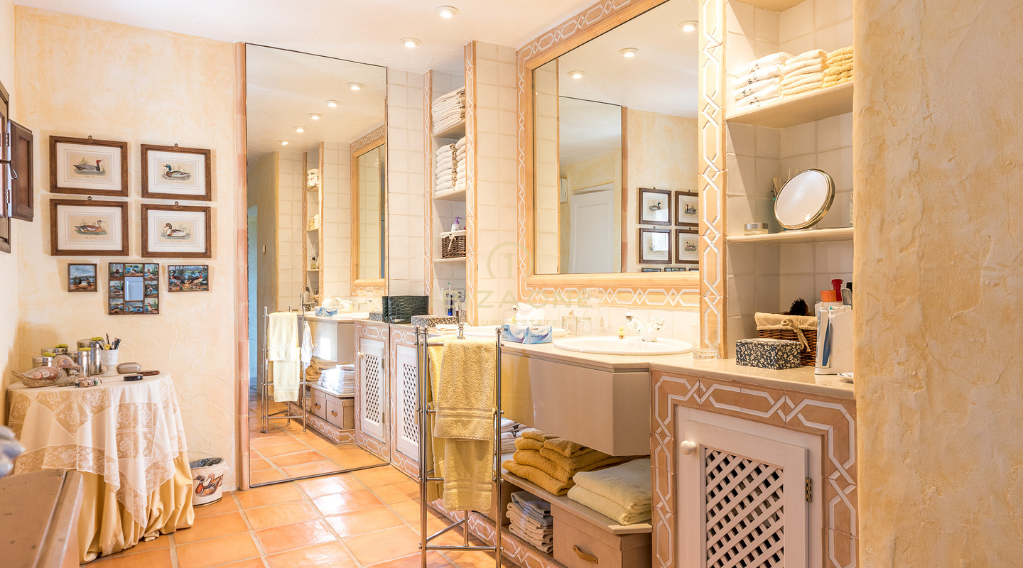 High quality luxury property with main house and guest house for sale, Ibiza - High quality luxury property with main house and guest house for rent, Ibiza
