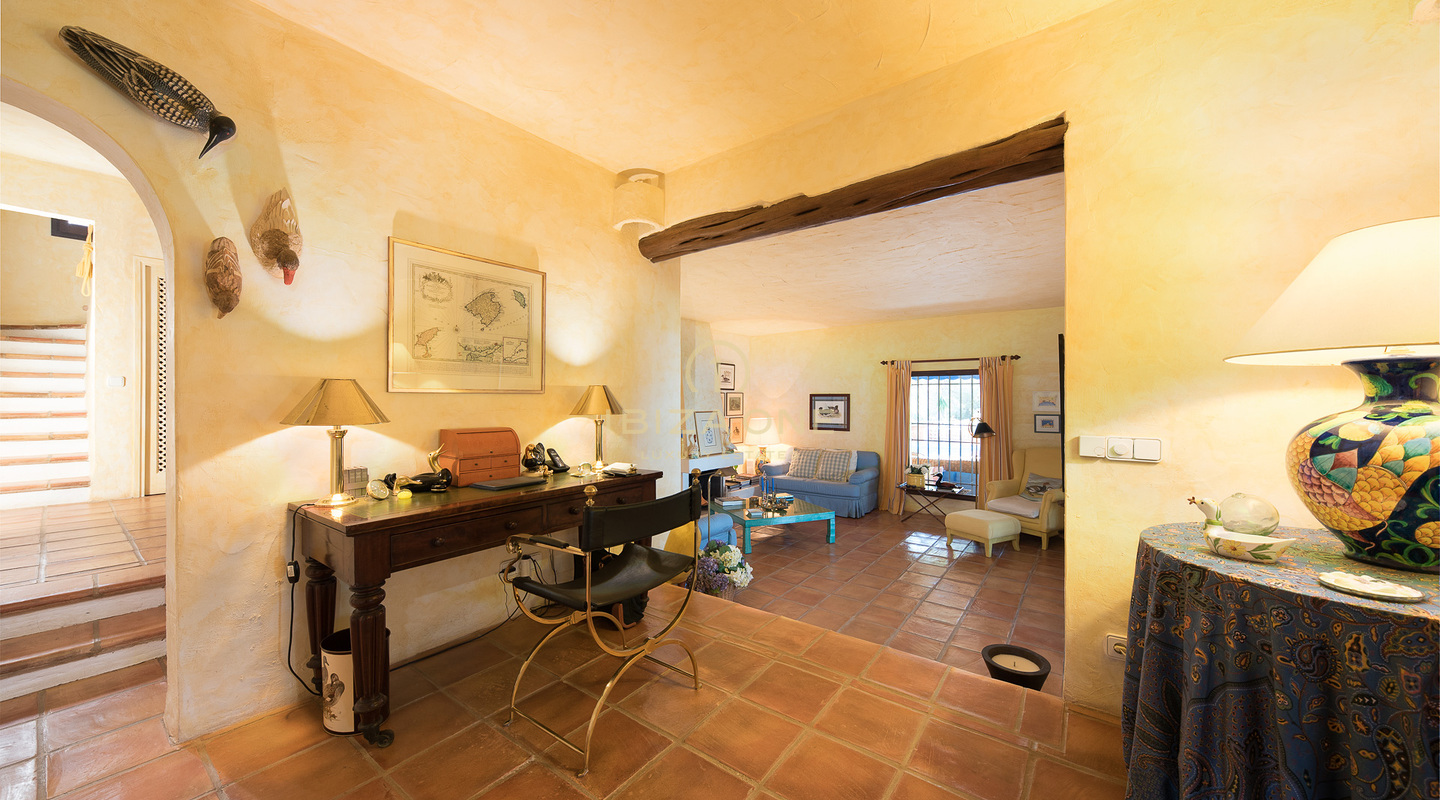 High quality luxury property with main house and guest house for sale, Ibiza - High quality luxury property with main house and guest house for rent, Ibiza