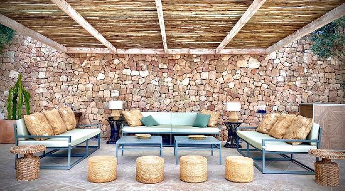 Splendida villa in stile mediterraneo con licenza turistica e splendida vista sul mare in vendita