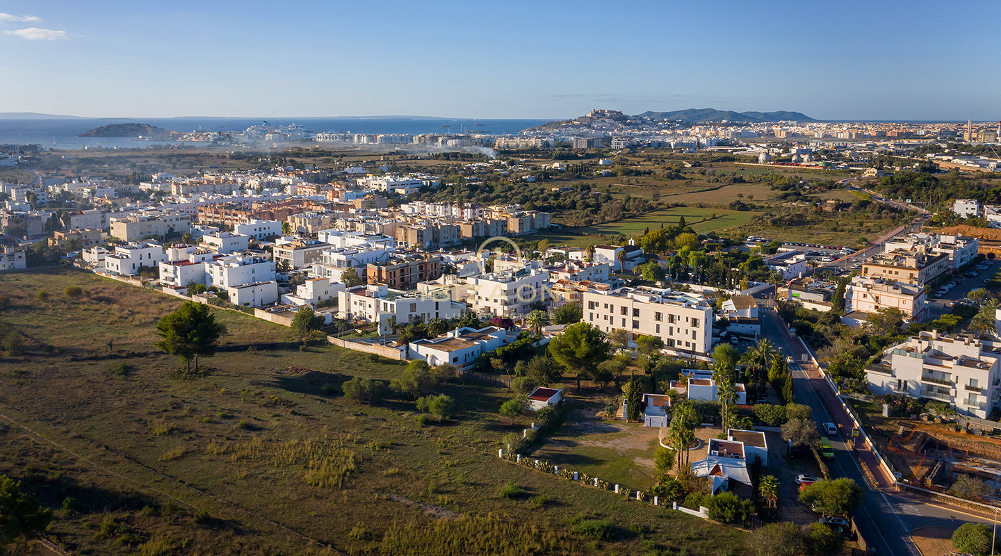 Moderner Luxus: Luxuriöse Wohnung im ersten Stock in Neubau zu verkaufen, Ibiza