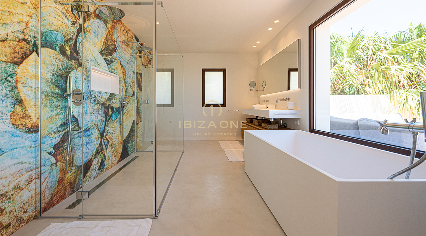 Moderne Luxusvilla mit Meerblick und Vermietungslizenz zu vermieten, Ibiza – Luxushaus in der Nähe von Ibiza und den Yachthäfen zu verkaufen, Ibiza