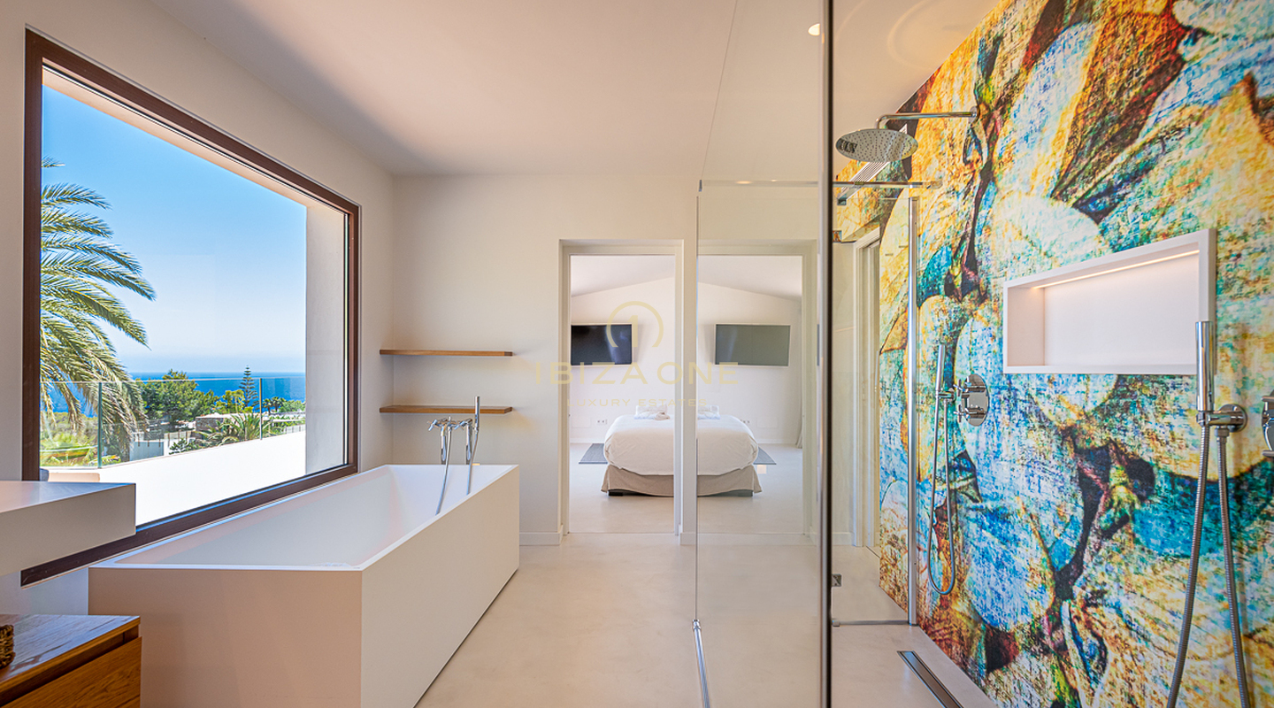 Villa de luxe moderne avec vue sur la mer et permis de location à louer, Ibiza - maison de luxe proche d'Ibiza et des marinas à vendre, Ibiza
