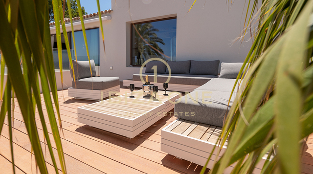 Villa de luxe moderne avec vue sur la mer et permis de location à louer, Ibiza - maison de luxe proche d'Ibiza et des marinas à vendre, Ibiza