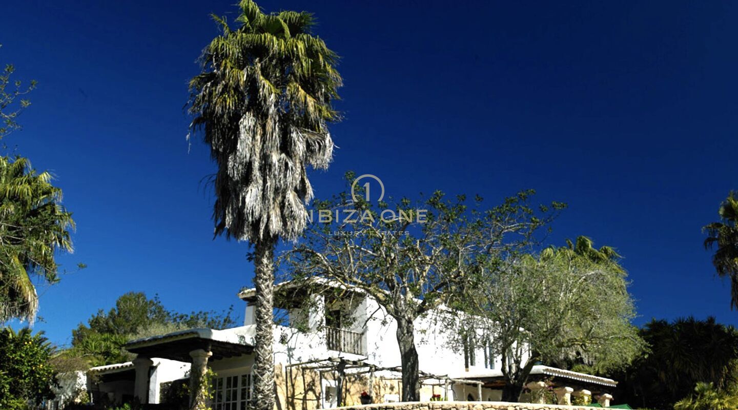 Original luxury Ibiza-Finca mit Blakstad-Projekt zu verkaufen, Ibiza - Original luxury Ibiza-Finca mit Blakstad-Projekt zu vermieten, Ibiza