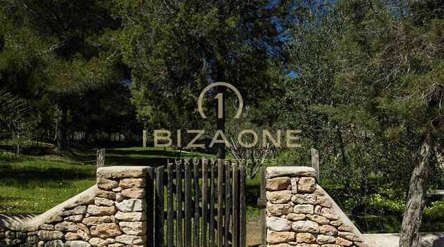 Original luxury Ibiza-Finca mit Blakstad-Projekt zu verkaufen, Ibiza - Original luxury Ibiza-Finca mit Blakstad-Projekt zu vermieten, Ibiza
