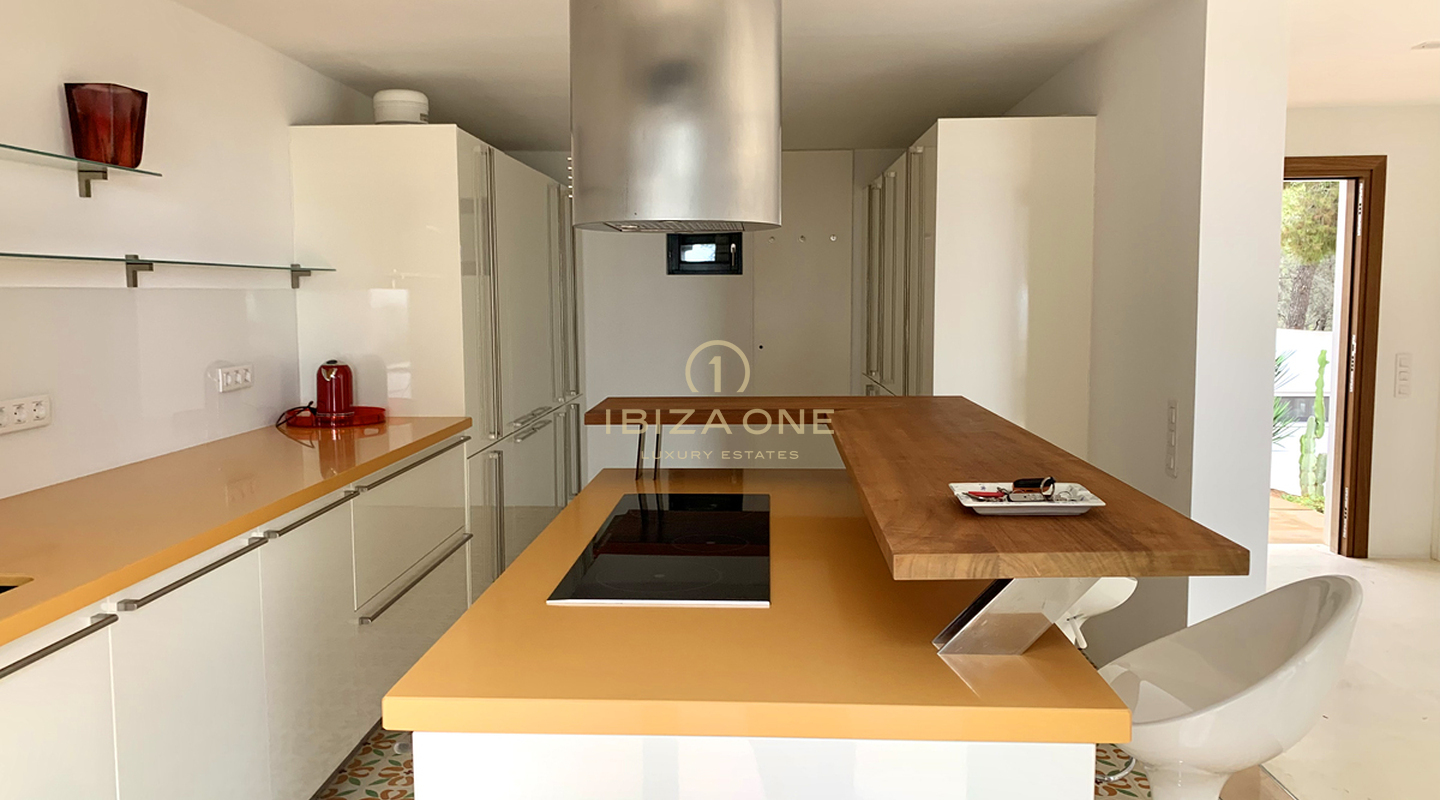 Stupenda villa di lusso in vendita in alta montagna con vista sul mare, Salinas e Formentera