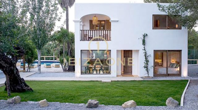 Prachtig luxe pand op slechts enkele minuten van de stranden van Cala Moli, Cala Tarida en Cala Comte te koop, Ibiza - Prachtig luxe pand op slechts enkele minuten van de stranden van Cala Moli, Cala Tarida en Cala Comte te huur, Ibiza