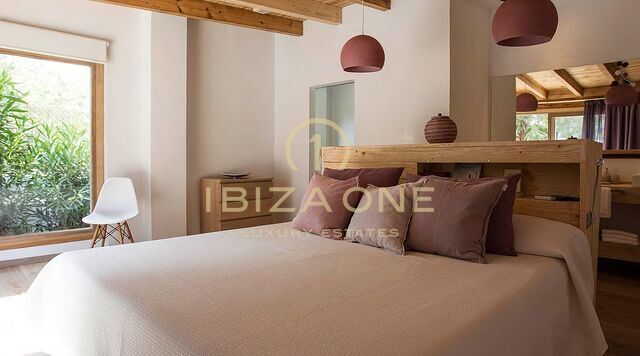 Prachtig luxe pand op slechts enkele minuten van de stranden van Cala Moli, Cala Tarida en Cala Comte te koop, Ibiza - Prachtig luxe pand op slechts enkele minuten van de stranden van Cala Moli, Cala Tarida en Cala Comte te huur, Ibiza
