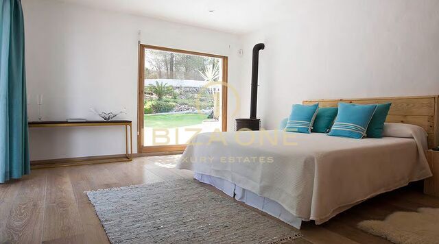 Beautiful luxury property just a few minutes from the beaches of Cala Moli, Cala Tarida and Cala Comte for sale, Ibiza - Beautiful luxury property just a few minutes from the beaches of Cala Moli, Cala Tarida and Cala Comte for rent, Ibiza