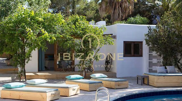 Prachtig luxe pand op slechts enkele minuten van de stranden van Cala Moli, Cala Tarida en Cala Comte te koop, Ibiza - Prachtig luxe pand op slechts enkele minuten van de stranden van Cala Moli, Cala Tarida en Cala Comte te huur, Ibiza