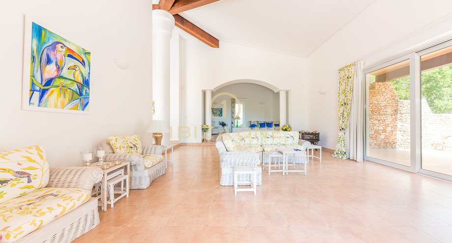 Фотографии объектов недвижимости