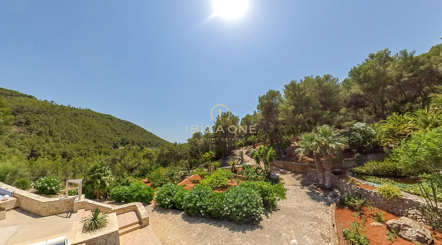 Spaziosa villa in vendita nel nord dell'isola