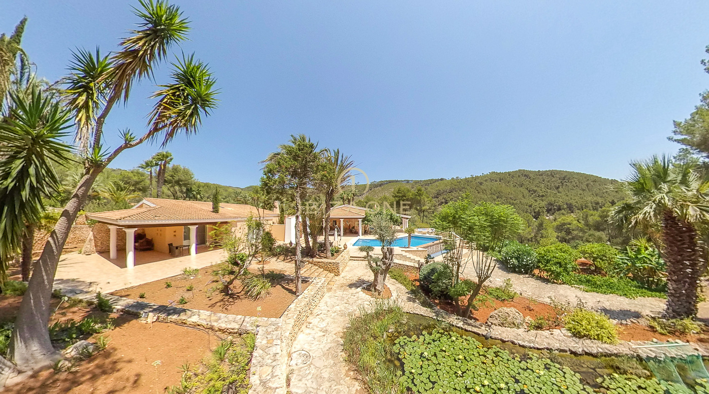 Se vende espaciosa villa en el norte de la isla