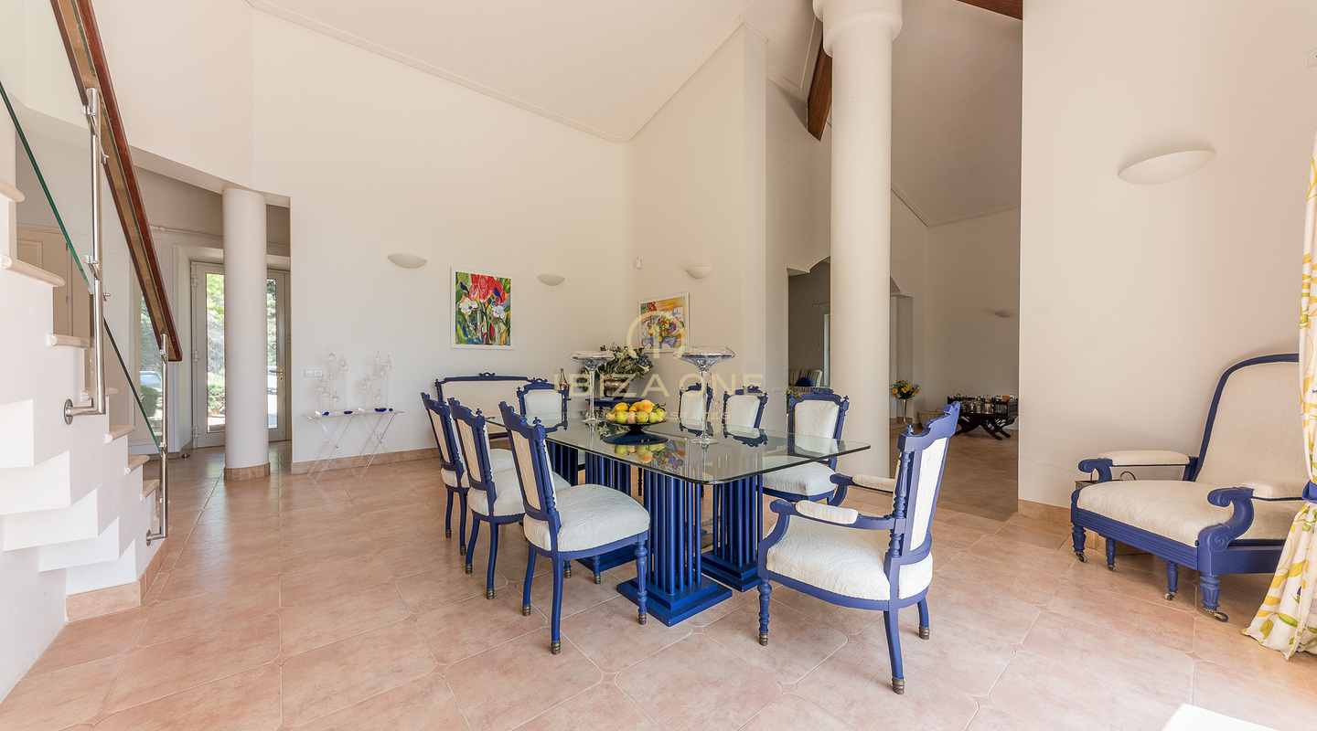 Spacious villa in the north of the island for sale