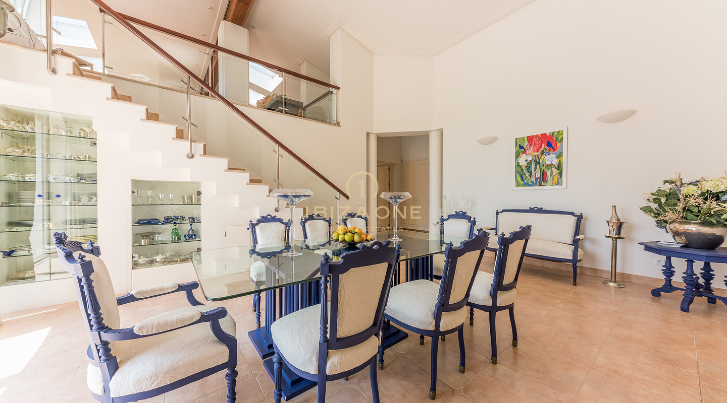 Villa spacieuse dans le nord de l'île à vendre