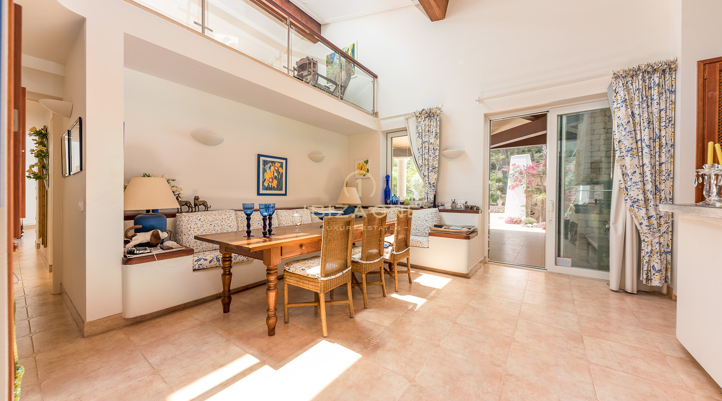 Se vende espaciosa villa en el norte de la isla