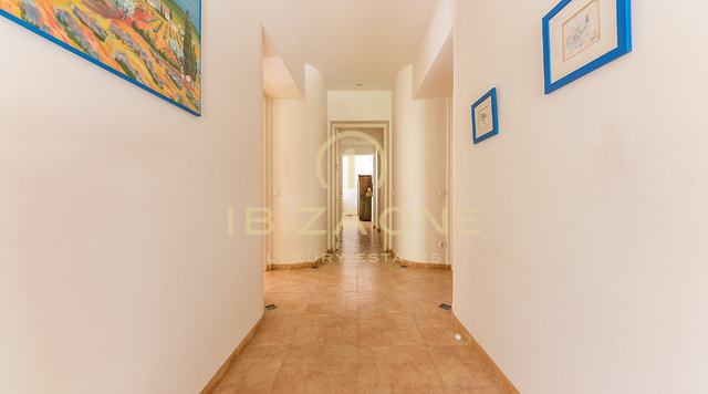 Spacious villa in the north of the island for sale