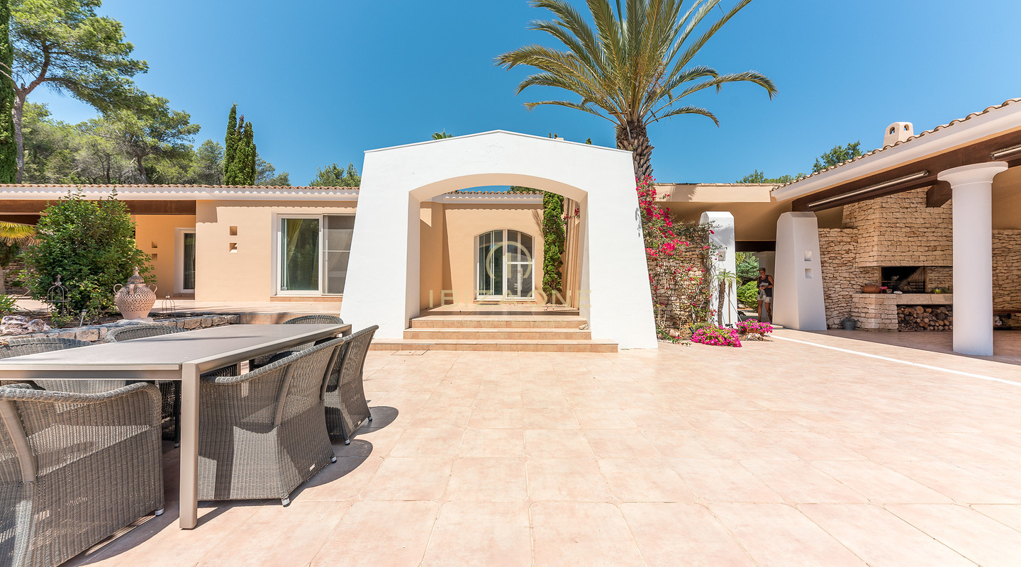 Se vende espaciosa villa en el norte de la isla