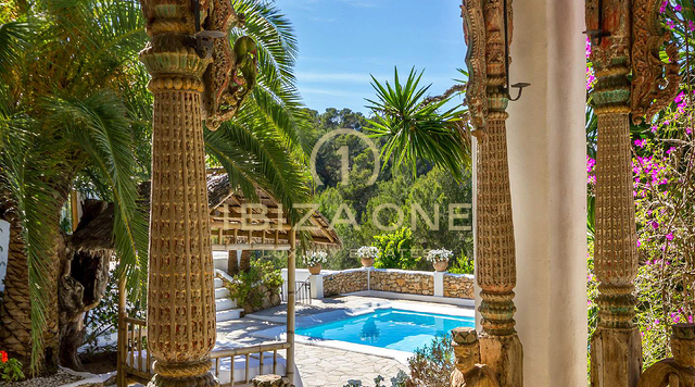 150 year old Ibiza finca with 3 houses for sale