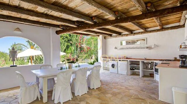 150 year old Ibiza finca with 3 houses for sale